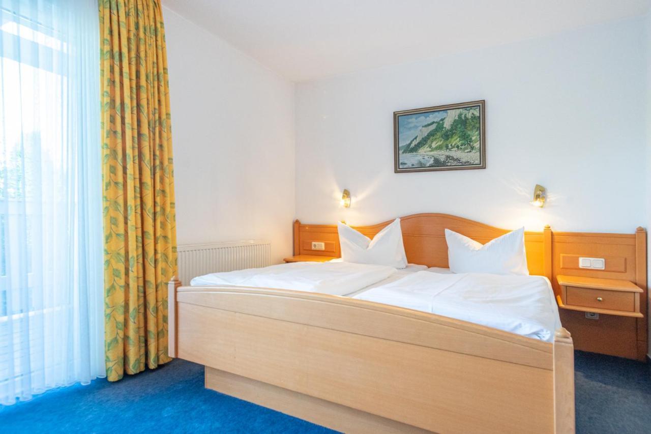 Pension Bergen Bergen Auf Rugen Extérieur photo